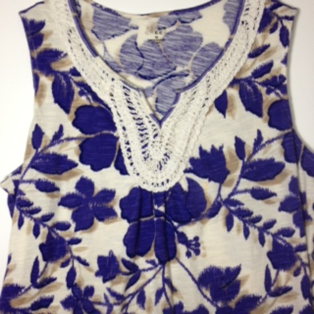 Falls Creek Purple Floral Tank - Picture 2 of 3
